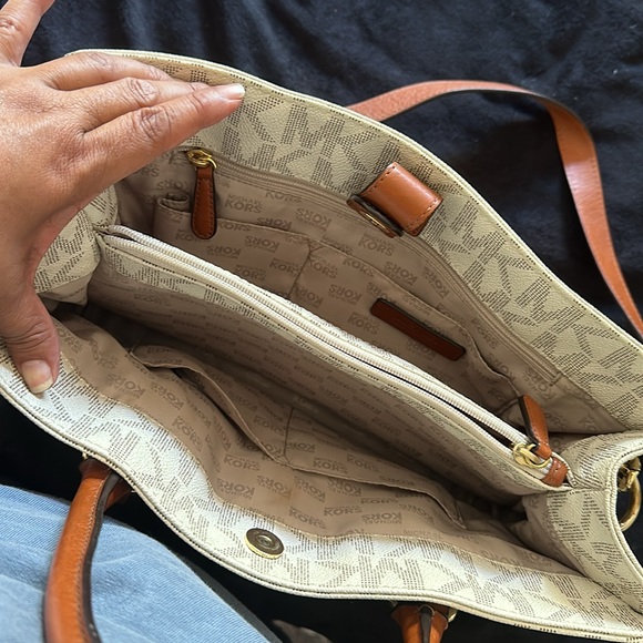 Michael Kors Hamilton Signature tote shoulder bag vanilla - Picture 2 of 8